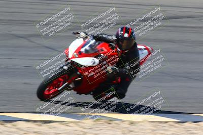 media/Mar-12-2022-SoCal Trackdays (Sat) [[152081554b]]/Bowl Set 2 (1025am)/